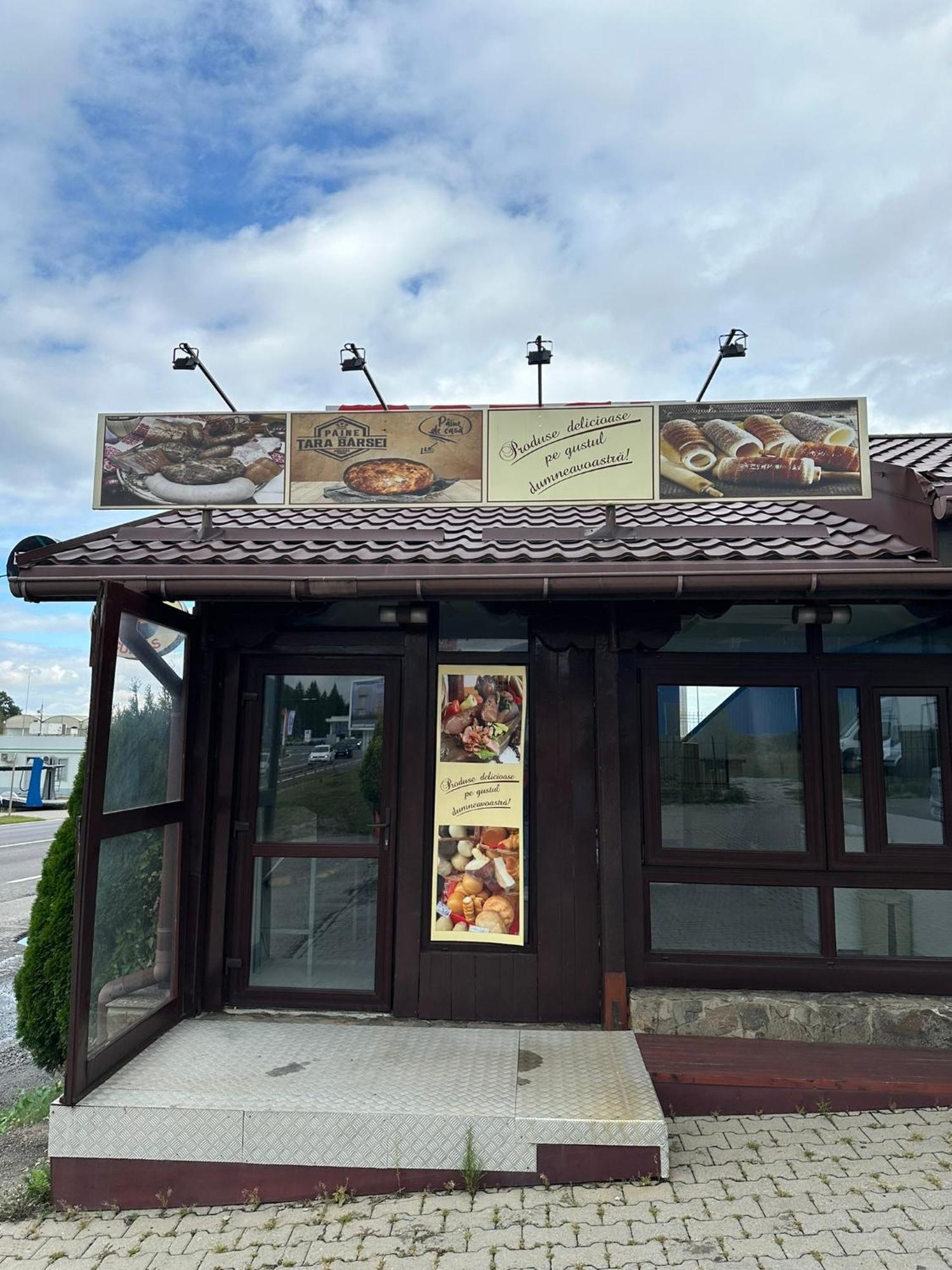 Restaurant Motel Dolorean Săcele Exterior photo